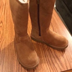 NWT New UGG Australia Girl's Sunshine II Tall Boots Size 11